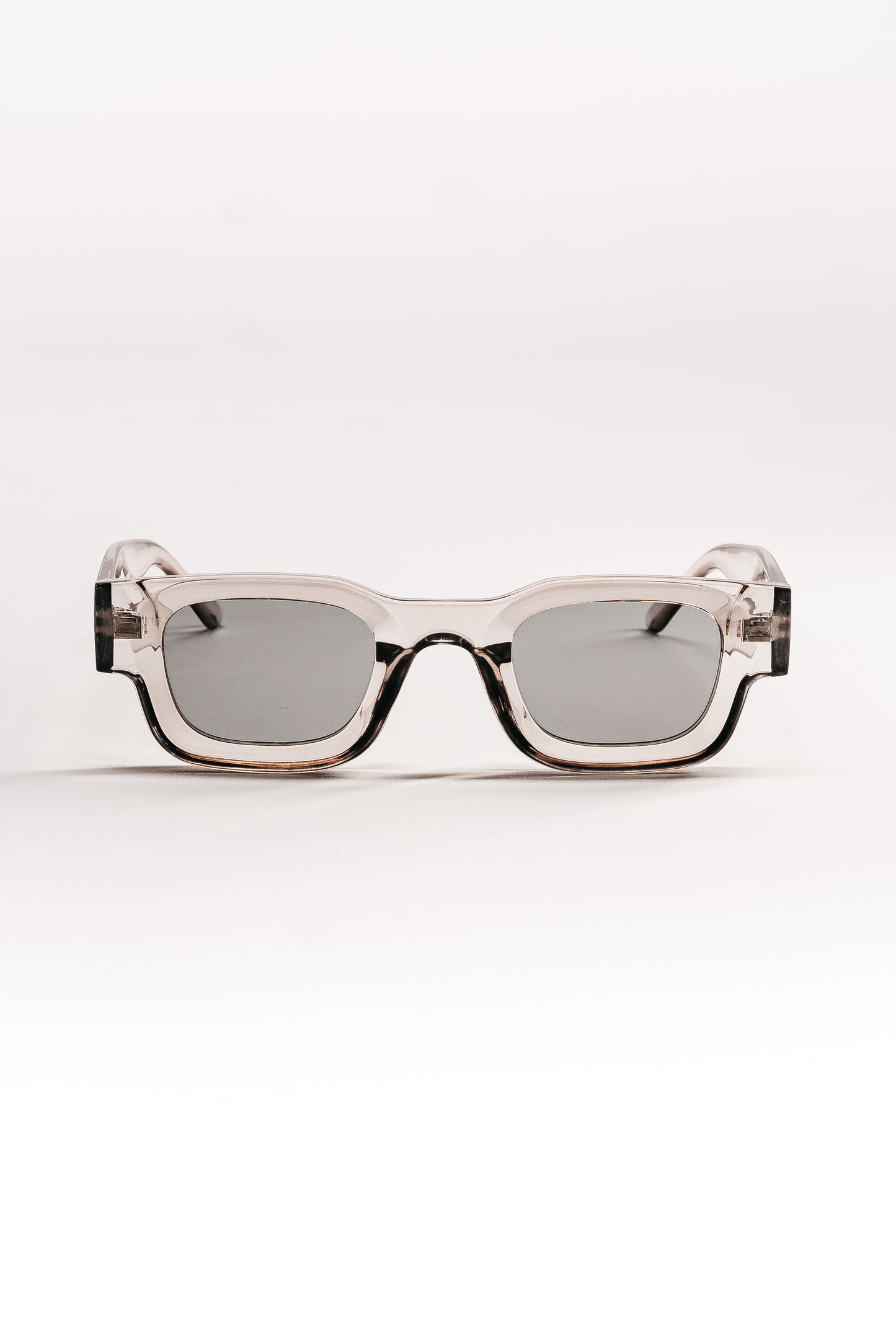 Serene Vapor grey